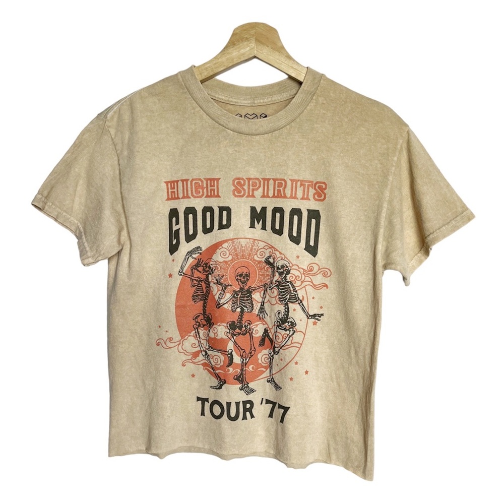 Good Mood NWOT Graphic Tee